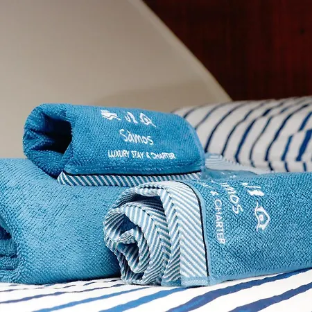 Ботель Samos Bed & Boat Марцамеми