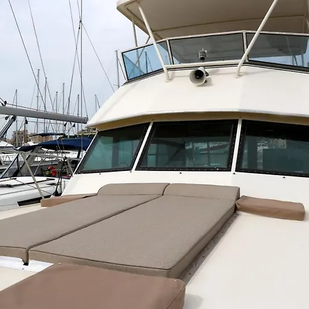Samos Bed & Boat Hotel na wodzie