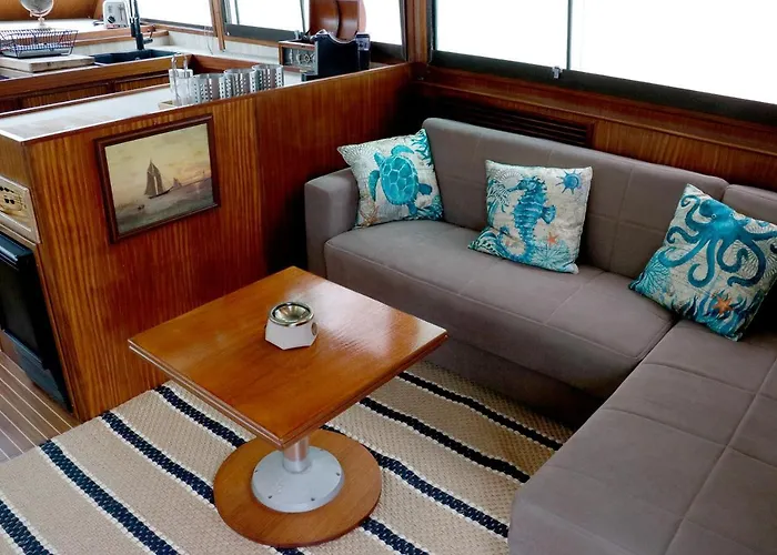 Hotel en barco Samos Bed & Boat Marzamemi